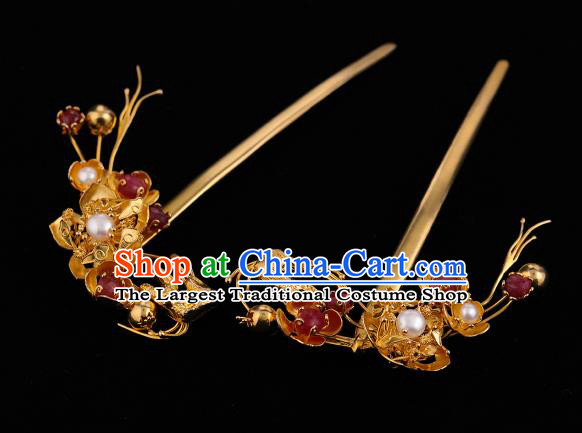 China Ancient Court Empress Golden Plum Hair Stick Handmade Hair Accessories Traditional Ming Dynasty Pearls Hairpin