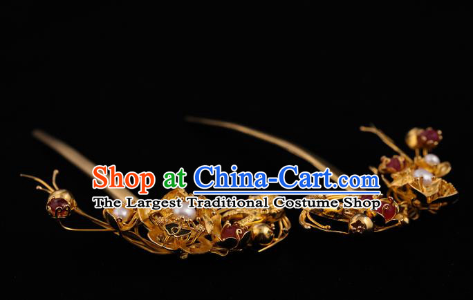 China Ancient Court Empress Golden Plum Hair Stick Handmade Hair Accessories Traditional Ming Dynasty Pearls Hairpin