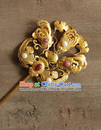 China Ancient Empress Gems Hairpin Traditional Ming Dynasty Palace Hair Accessories Handmade Golden Bat Hair Stick