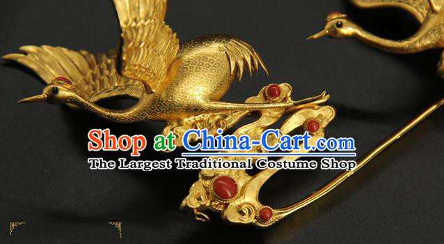 China Traditional Court Queen Golden Crane Hair Stick Ancient Ming Dynasty Hair Accessories Handmade Hairpin