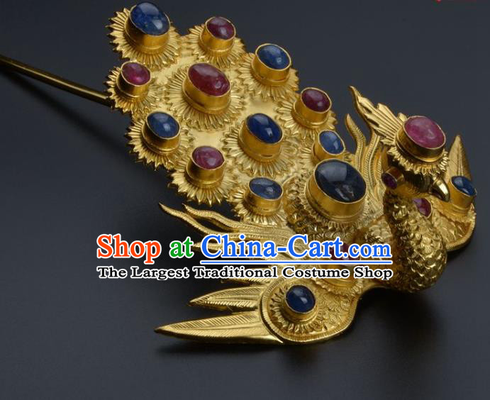 Traditional China Handmade Gems Hair Ornament Ming Dynasty Palace Hairpin Ancient Empress Golden Phoenix Hair Crown