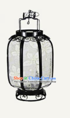 Chinese Traditional Handmade Printing Leaf White Palace Lantern New Year Iron Ceiling Lamp