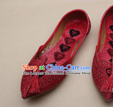 Asian Nepal National Handmade Red Embroidered Shoes Indian Traditional Folk Dance Leather Shoes for Women
