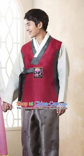 Korean Traditional Wine Red Vest and Grey Pants Hanbok Asian Korea Bridegroom Fashion Costume for Men