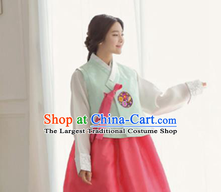 Korean Traditional Hanbok Garment Light Green Blouse and Pink Dress Asian Korea Fashion Costume for Women