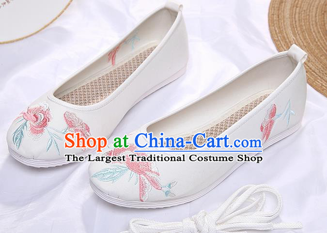 Chinese Traditional White Embroidered Peony Shoes Opera Shoes Hanfu Shoes Wedding Shoes for Women