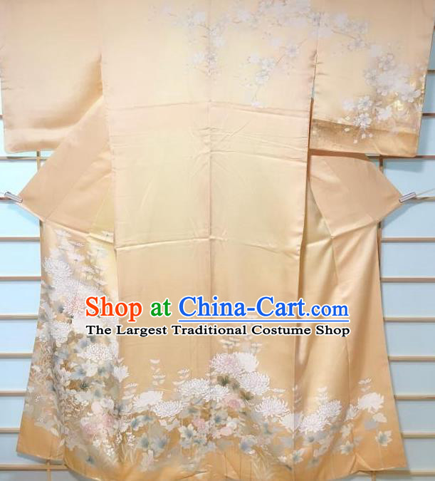 Japanese Traditional Embroidered Chrysanthemum Pattern Golden Silk Tsukesage Kimono Japan Yukata Dress Costume for Women