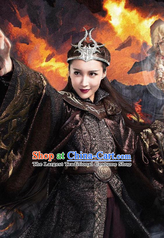 Chinese Ancient Costume Historical Drama The Taosim Crandmaster Demon Swordsman Xiao Wusheng Hanfu Dress and Hair Crown