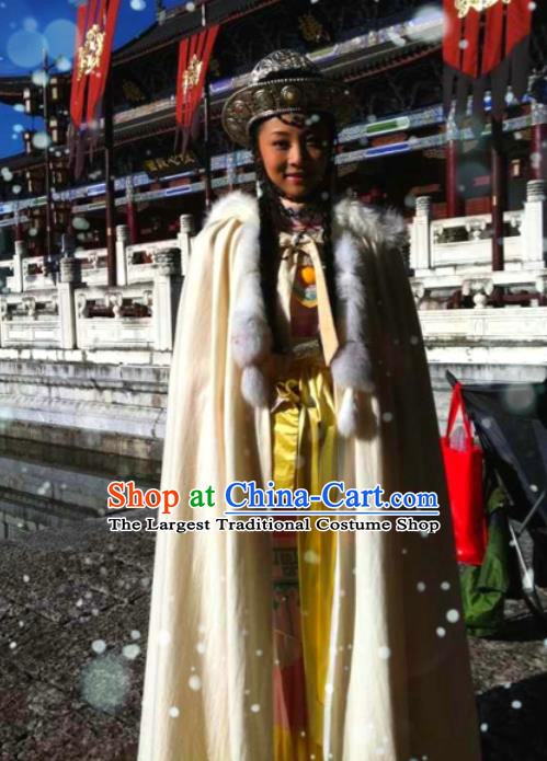 Chinese Ancient Consort A Zhao Apparels and Headpieces Drama Turbulence of the Mu Clan Costumes Garment