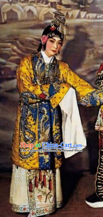 Traditional Chinese Peking Opera Actress Dress Farewell My Concubine Yu Ji Garment Costumes and Headwear