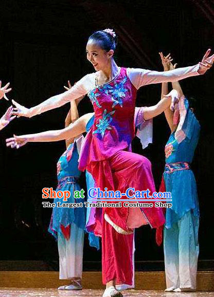 Red Coral Chinese Stage Performance Folk Dance Rosy Dress Traditional Fan Dance Costume for Women