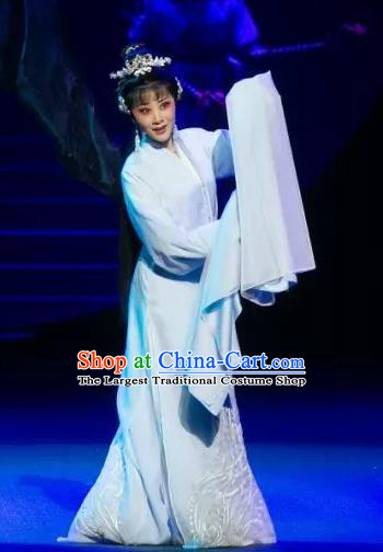 Chinese Shaoxing Opera Actress Hua Tan Apparels Costumes and Headpieces The Story of Goddess Yue Opera Young Lady Dress Garment