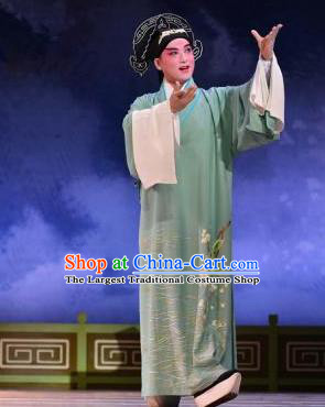 Bai Luo Shan Chinese Kun Opera Scholar Su Yun Apparels Garment Costumes and Headwear Kunqu Opera Xiaosheng Green Robe Clothing