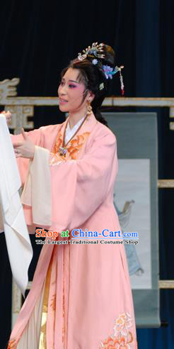 Chinese Shaoxing Opera Hua Tan Noble Lady Costumes Yu Qing Ting Apparels Yue Opera Garment Young Female Pink Dress and Headpieces