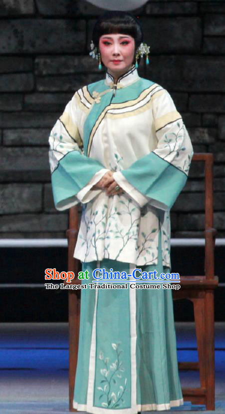 Chinese Beijing Opera Actress Huang Chun Apparels The Grand Mansion Gate Costumes and Headdress Traditional Peking Opera Dress Young Mistress Garment