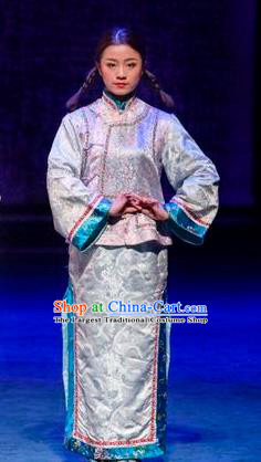 Chinese Sichuan Opera Servant Girl Garment Costumes and Hair Accessories Scholar of Ba Shan Traditional Peking Opera Young Lady Dress Apparels