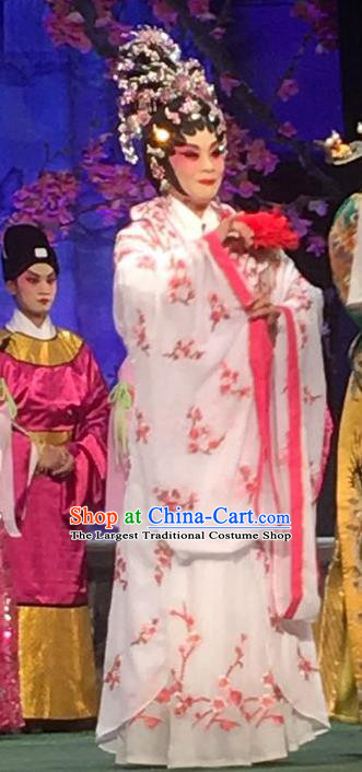 Chinese Cantonese Opera Young Female Garment Story of the Violet Hairpin Costumes and Headdress Traditional Guangdong Opera Diva Huo Xiaoyu Apparels Actress White Dress
