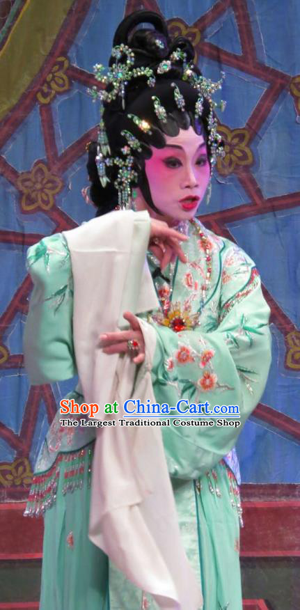 Chinese Cantonese Opera Actress Garment Wu Nv Bai Shou Costumes and Headdress Traditional Guangdong Opera Young Female Apparels Yang Shuangtao Green Dress