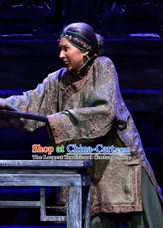 Chinese Sichuan Highlights Opera Landlord Shiva Garment Costumes and Headdress Jin Zi Traditional Peking Opera Dame Dress Elderly Female Apparels