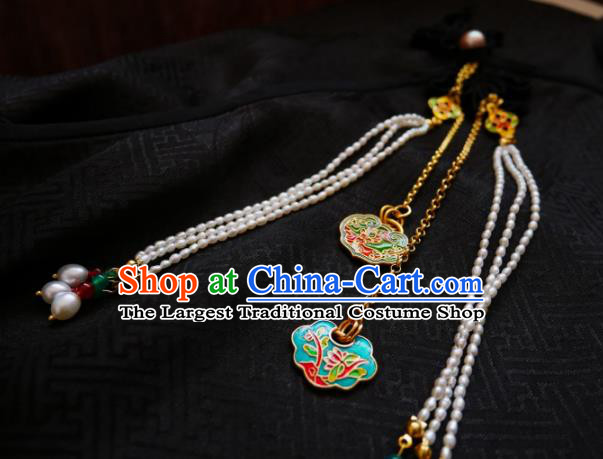 Chinese Classical Cheongsam Lucky Lock Brooch Traditional Hanfu Accessories Handmade Pearls Tassel Breastpin Pendant for Women