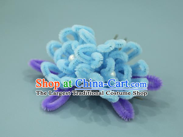Handmade Chinese Qing Dynasty Blue Velvet Chrysanthemum Hairpins Traditional Classical Hair Accessories Ancient Imperial Consort Hair Clip for Women