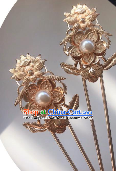 Handmade Chinese Tang Dynasty Court Queen Pearl Hair Clip Traditional Hair Accessories Ancient Golden Lotus Hairpins for Women