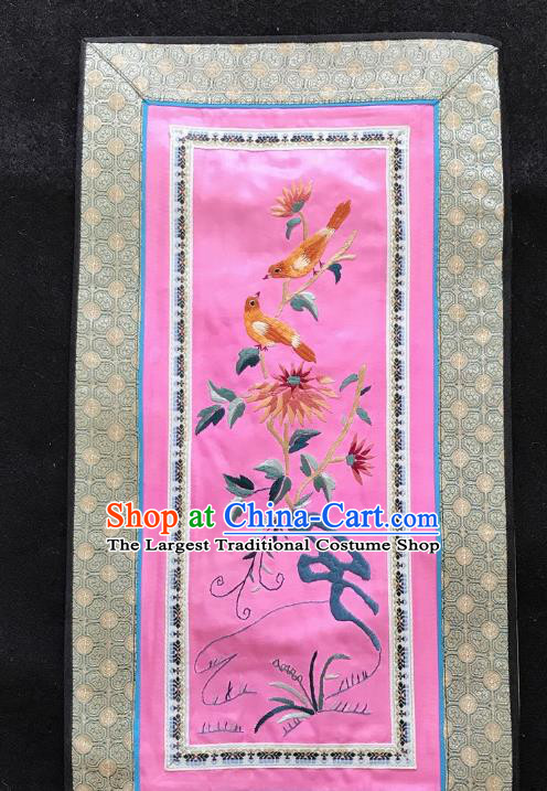 Chinese National Embroidered Chrysanthemum Paintings Traditional Handmade Embroidery Decorative Pink Silk Picture Craft