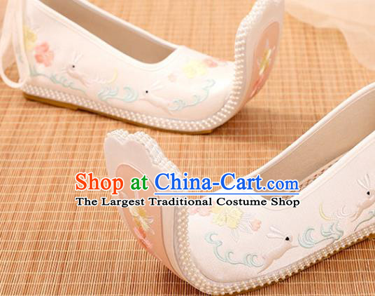 Chinese Ancient Princess Beige Satin Embroidered Shoes Court Women Shoes Handmade Palace Lady Shoes Embroidery Rabbit Shoes