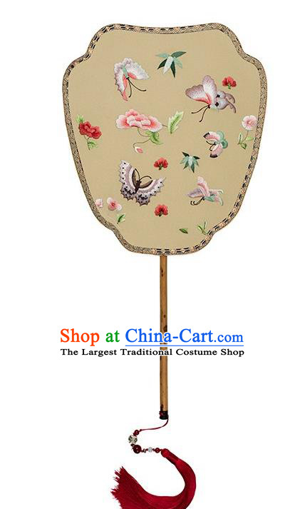 China Handmade Bride Hanfu Fan Embroidered Butterfly Palace Fan Traditional Wedding Beige Silk Fan