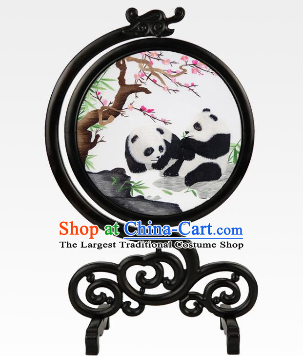 China Suzhou Embroidery Silk Craft Handmade Sandalwood Table Ornament Embroidered Plum Panda Desk Screen