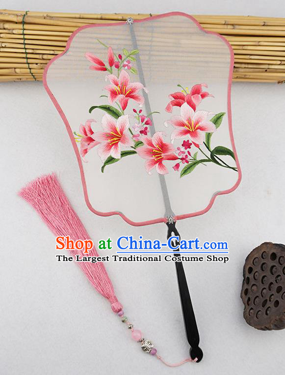 China Silk Fan Handmade Ancient Princess Palace Fan Classical Hanfu Accessories Traditional Embroidered Petunia Fan