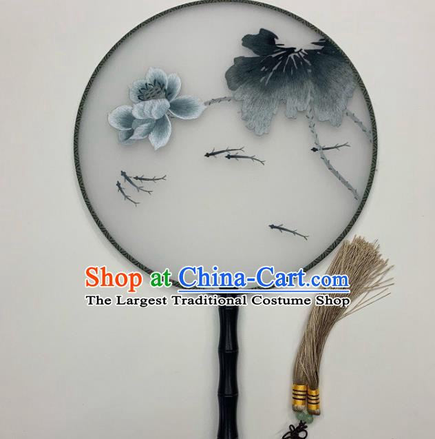 China Traditional Hanfu Circular Fan Embroidery Lotus Fish Palace Fan Handmade Silk Fan