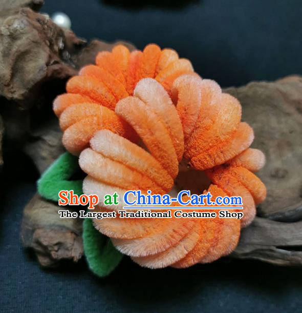 China Handmade Orange Velvet Chrysanthemum Hair Stick Traditional Court Princess Hanfu Hairpin