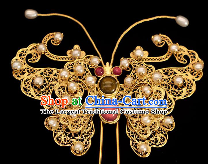 China Ancient Empress Pearls Hair Stick Traditional Hair Accessories Ming Dynasty Golden Butterfly Hairpin