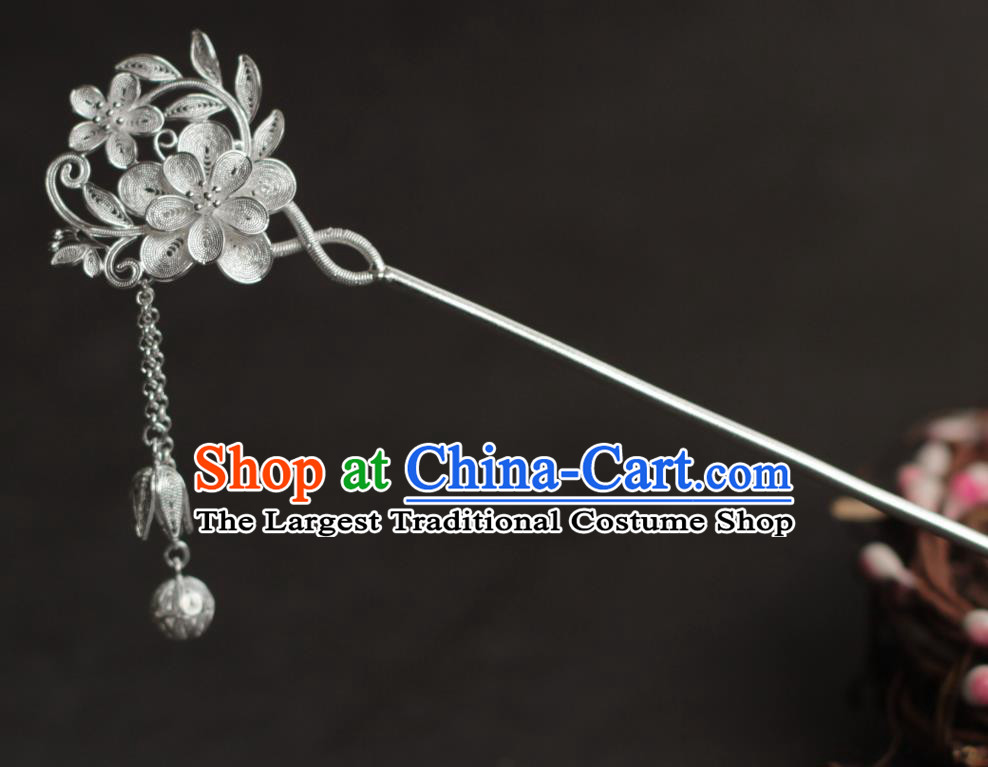 China Ancient Princess Argent Hair Stick Traditional Filigree Hair Accessories Ming Dynasty Tassel Hairpin