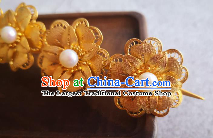 China Ancient Empress Golden Flowers Hairpin Traditional Hair Accessories Ming Dynasty Queen Hair Crown