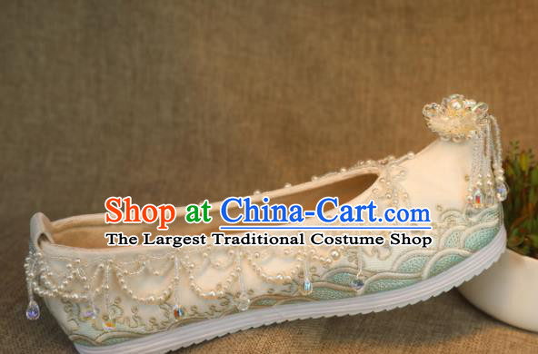 Chinese Traditional Embroidered Shoes Hanfu Beads Tassel Shoes Handmade White Satin Shoes