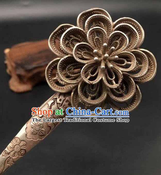 China Traditional Hair Accessories Classical Silver Peony Hairpin Handmade Hair Stick