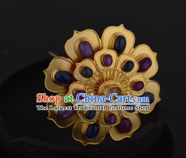 China Ancient Court Queen Golden Lotus Hairpin Handmade Traditional Ming Dynasty Gems Hair Crown