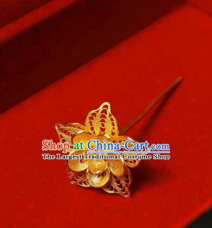China Ancient Empress Golden Peach Blossom Hair Stick Traditional Hair Accessories Handmade Ming Dynasty Hairpin