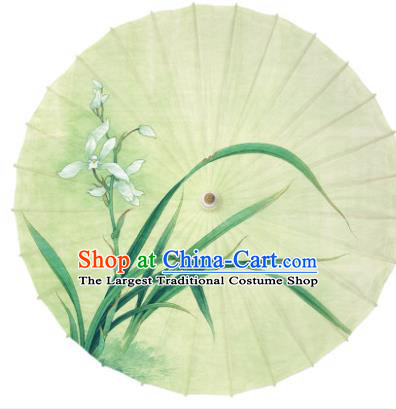 Traditional China Light Green Oil Paper Umbrella Handmade Umbrellas Artware Classical Painting Orchids Paper Umbrella