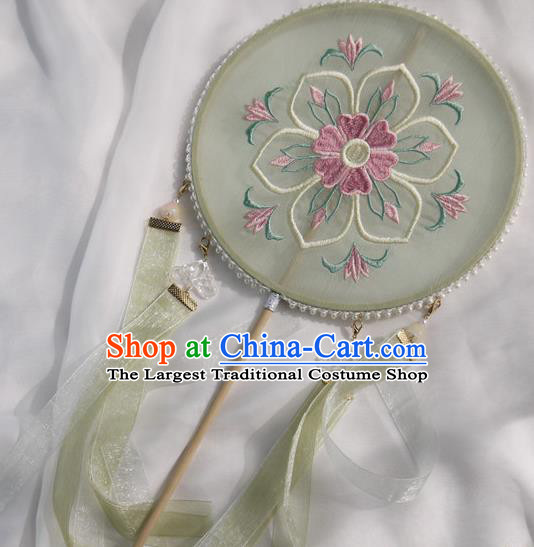 China Ancient Princess Embroidered Palace Fan Handmade Light Green Silk Circular Fan Traditional Tang Dynasty Hanfu Fan