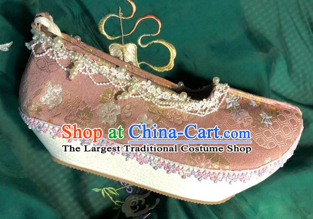 China Classical Pink Brocade Shoes Hanfu Shoes Traditional Ming Dynasty Princess Pearls Shoes