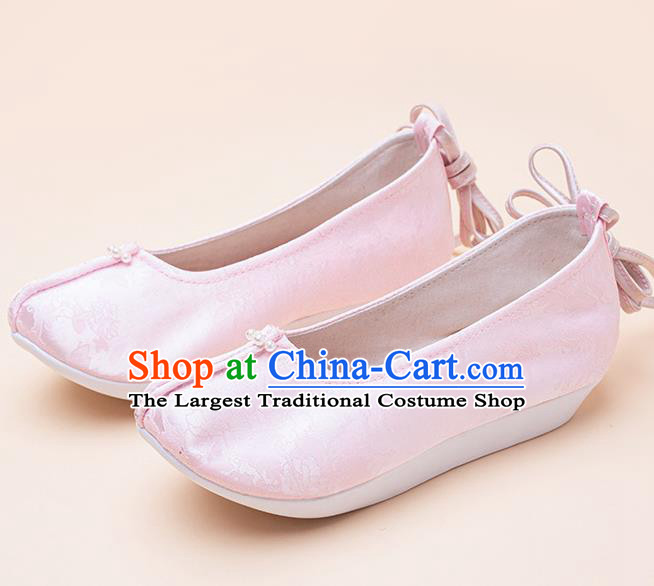 China Traditional Ming Dynasty Women Shoes Classical Pink Satin Shoes Hanfu Shoes