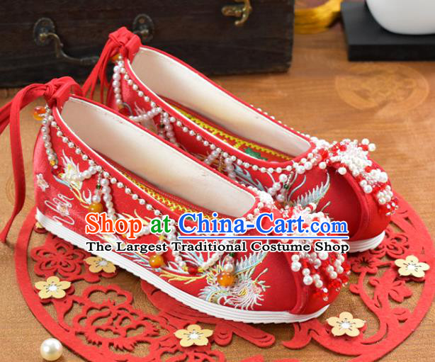 China Traditional Hanfu Shoes National Embroidered Phoenix Red Cloth Shoes Wedding Pearls Shoes