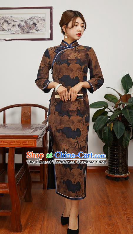 Asian Chinese Young Beauty Classical Lotus Pattern Brown Silk Cheongsam Costume Traditional Shanghai Lady Qipao Dress