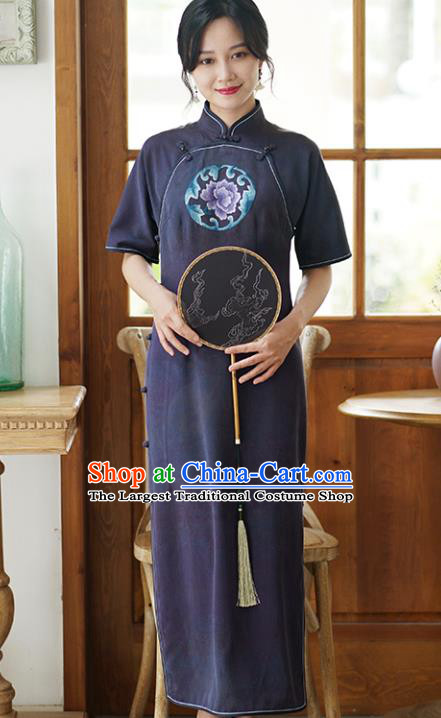 China Classical Cheongsam Dress National Embroidered Peony Purple Silk Qipao Costume