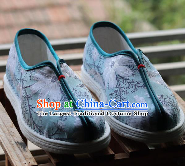 China Handmade Multi Layered Cloth Shoes National Country Woman Green Shoes