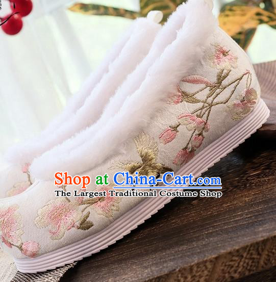 China Traditional Ming Dynasty Hanfu Shoes Embroidered Begonia Shoes National White Cloth Shoes