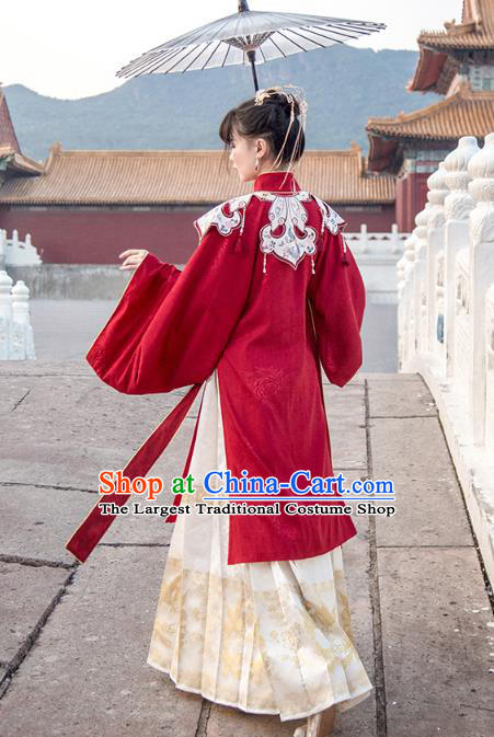 Traditional China Ming Dynasty Court Lady Historical Clothing Ancient Palace Beauty Hanfu Dress